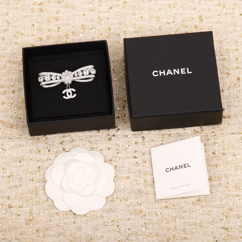 Ch*el brooches